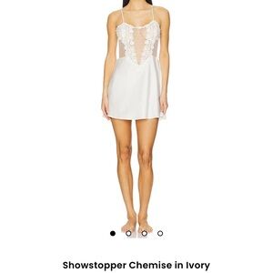 Flora Nikrooz Ivory Lace Chemise